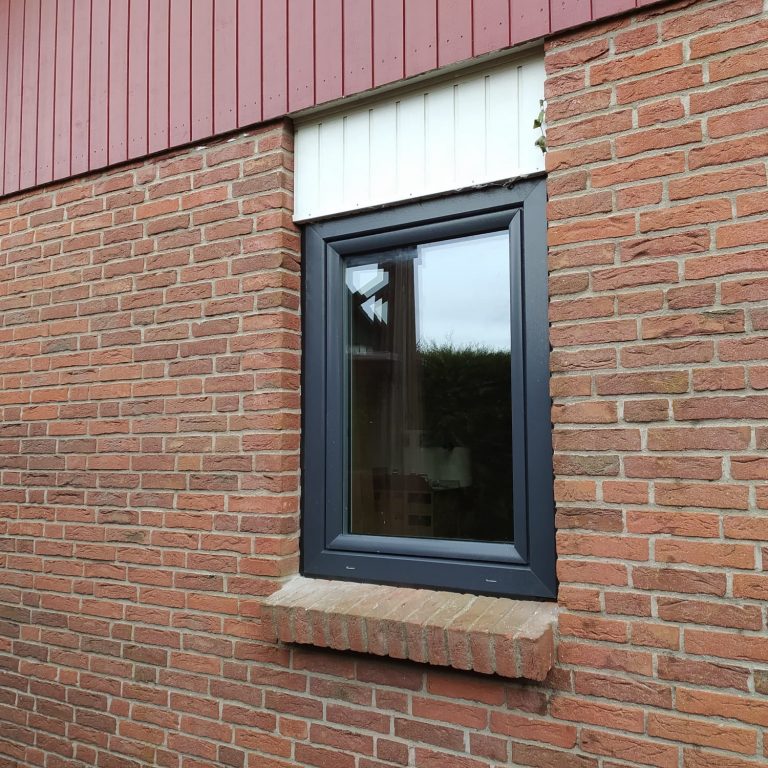 Große Fenster im Haus lohnt es sich, sie einzubauen